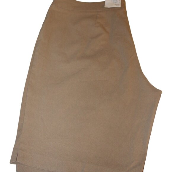 CLEARANCE Time & Tru Bermuda Mid-Rise Stretch Shorts Plus XXL 2X 20 NWT's COMFY - Picture 2 of 12